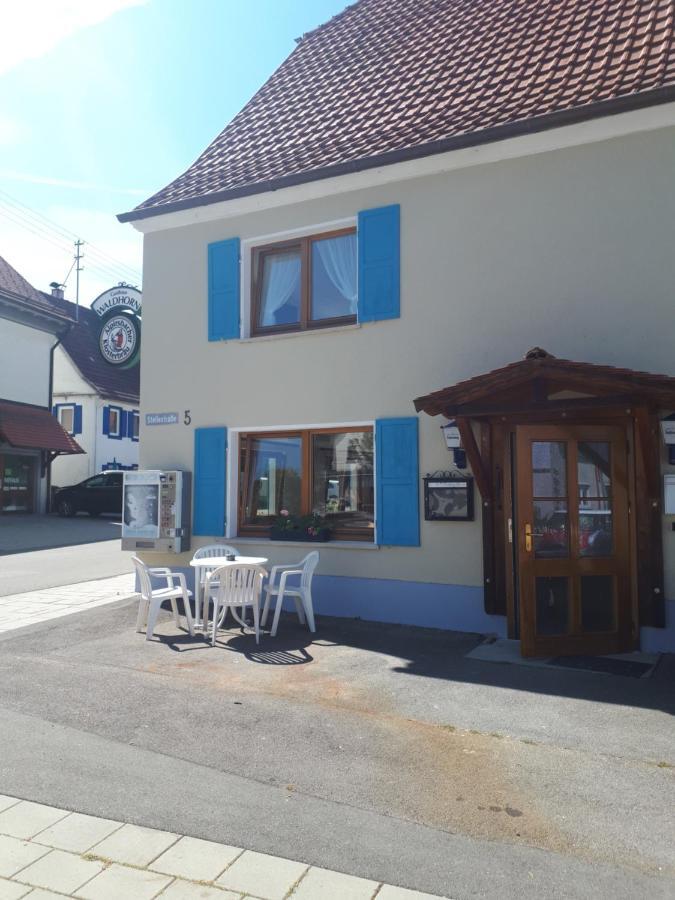 Gaestehaus Pension Waldhorn Weilen unter den Rinnen Buitenkant foto